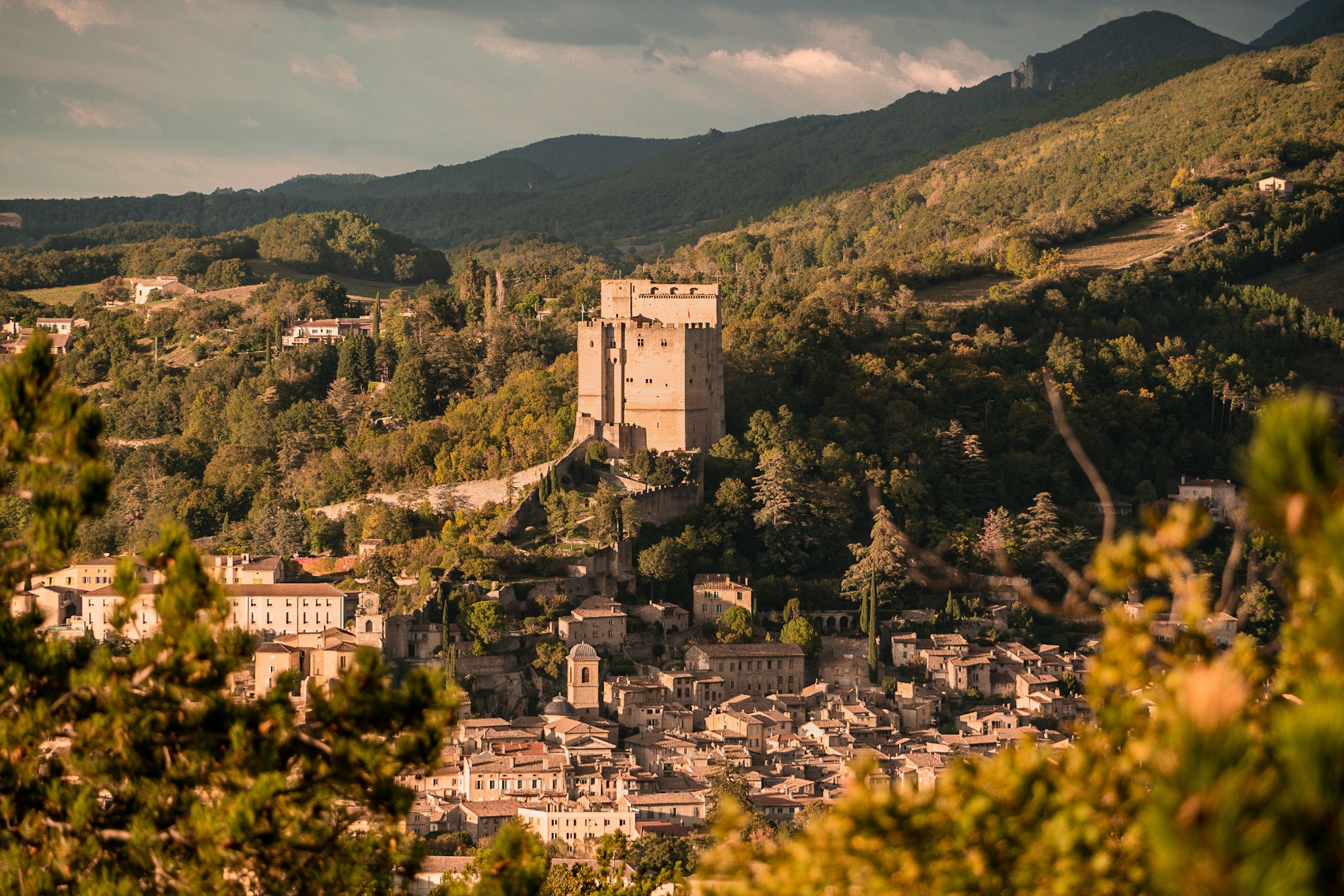 Crest  La Drôme Tourisme